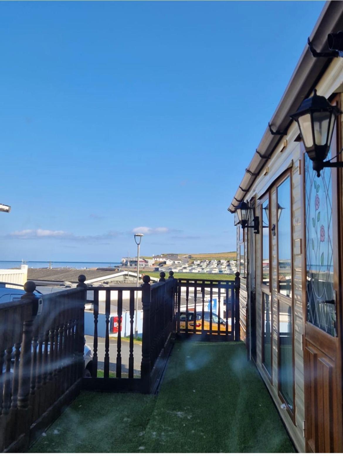 Spacious Luxury Escape With Sea Views And Pet Friendly At Clarach Bay Aberystwyth Extérieur photo