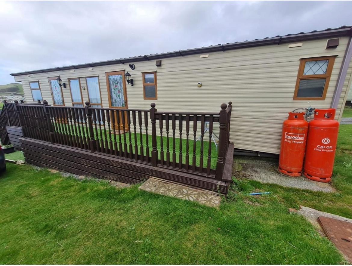 Spacious Luxury Escape With Sea Views And Pet Friendly At Clarach Bay Aberystwyth Extérieur photo