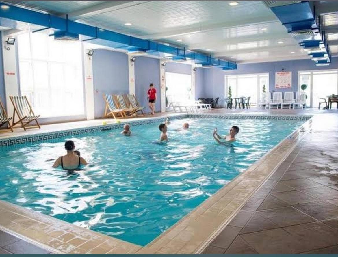 Spacious Luxury Escape With Sea Views And Pet Friendly At Clarach Bay Aberystwyth Extérieur photo